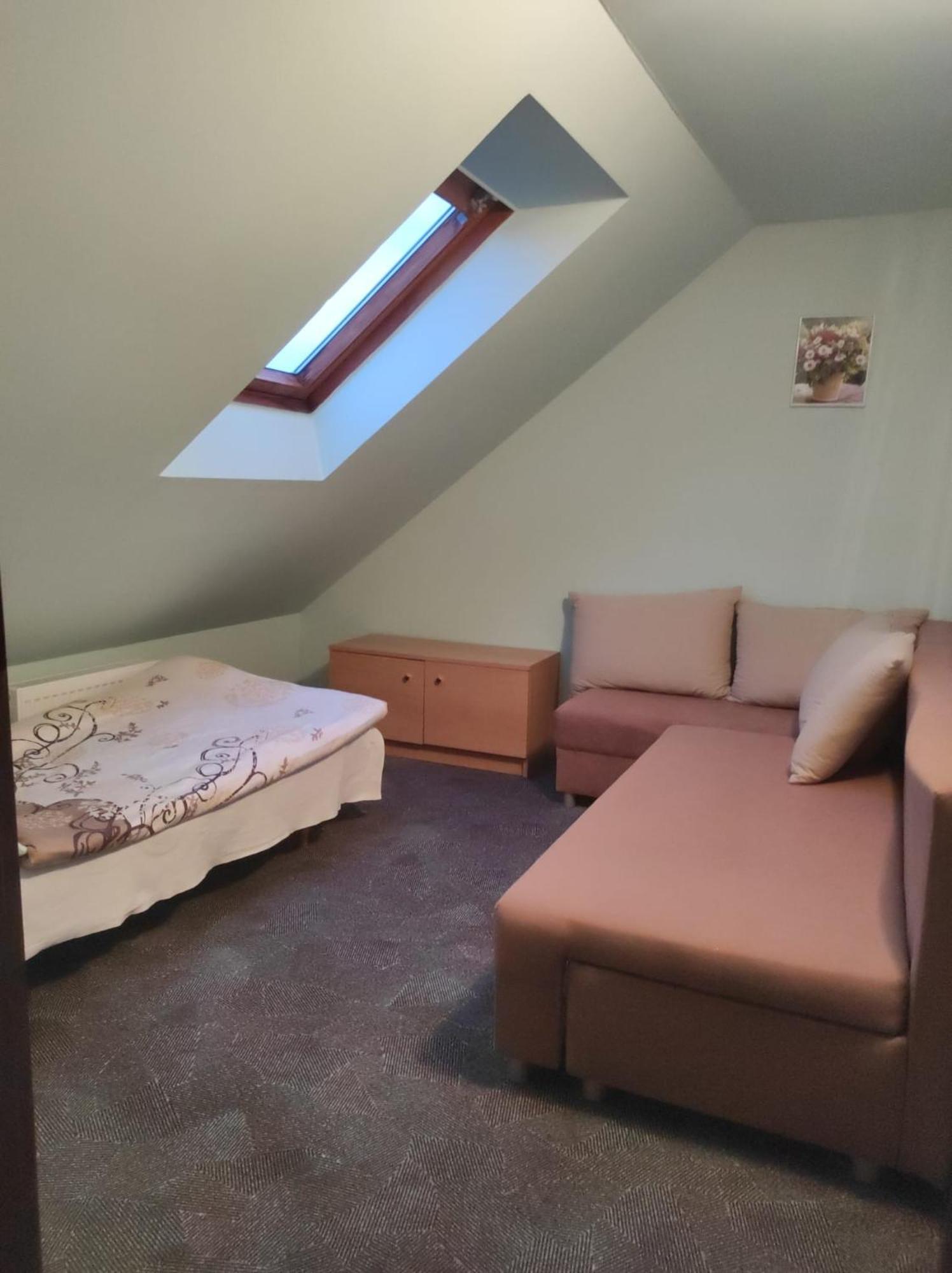 Turisticka Ubytovna Centrum Pastvinska Prehrada Nekor エクステリア 写真